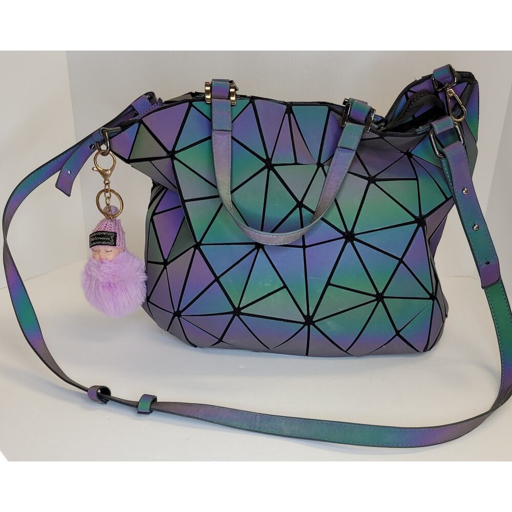 Harlermoon Geometric Luminous Purse Metallic with Fuzzy Fluffy Pom Baby Keyring